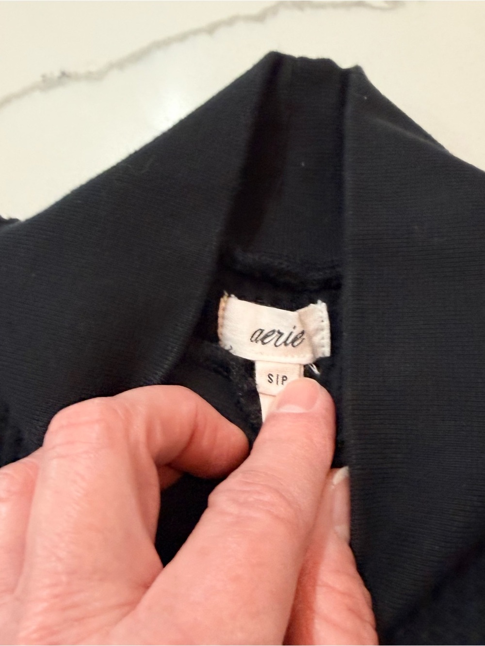 aerie Black Women’s turtleneck